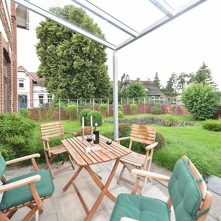 Kanalvilla - Urlaub Am Nord-Ostseekanal - Zwei Ferienwohnungen Im Angebot- Eine Im Dachgeschoss Und Eine Wohnung Mit Garten Sehestedt  Dış mekan fotoğraf