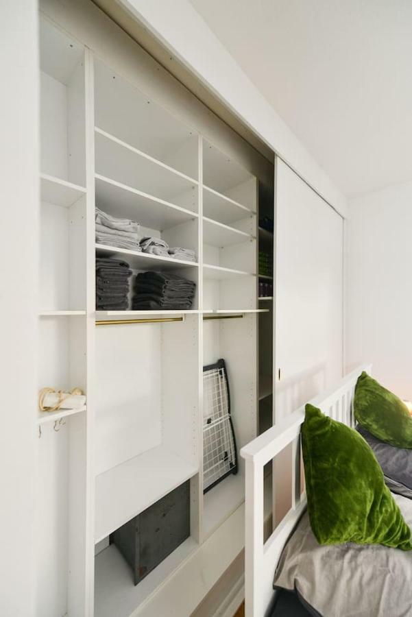 Kanalvilla - Urlaub Am Nord-Ostseekanal - Zwei Ferienwohnungen Im Angebot- Eine Im Dachgeschoss Und Eine Wohnung Mit Garten Sehestedt  Dış mekan fotoğraf